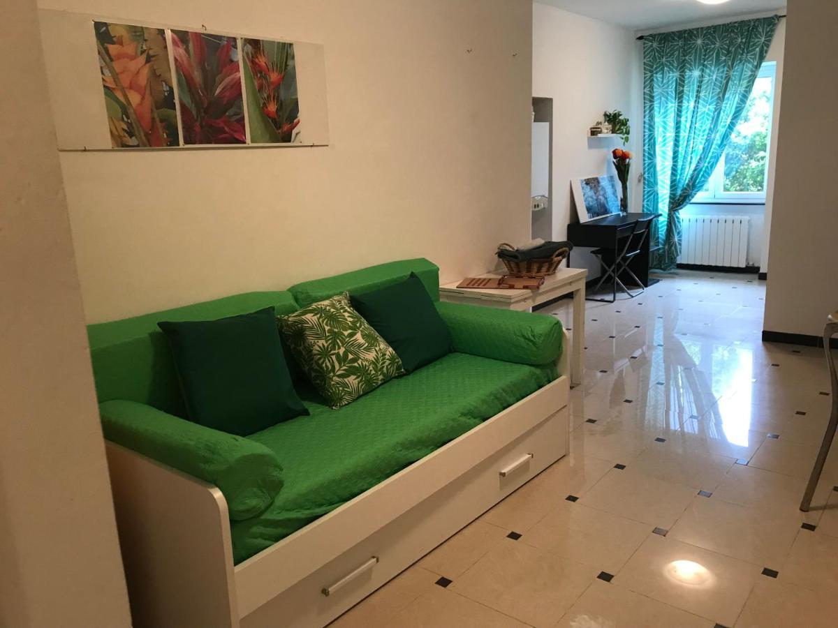 Chez Christine La Petite Apartment Коголето Екстериор снимка